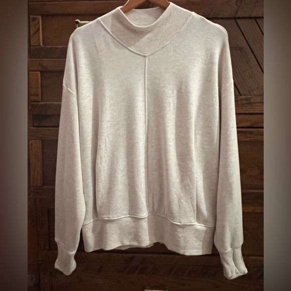 Athleta Size Medium Apollo Crewneck Sweatshirt in Heather Toasted Brown EUC - Picture 2 of 12